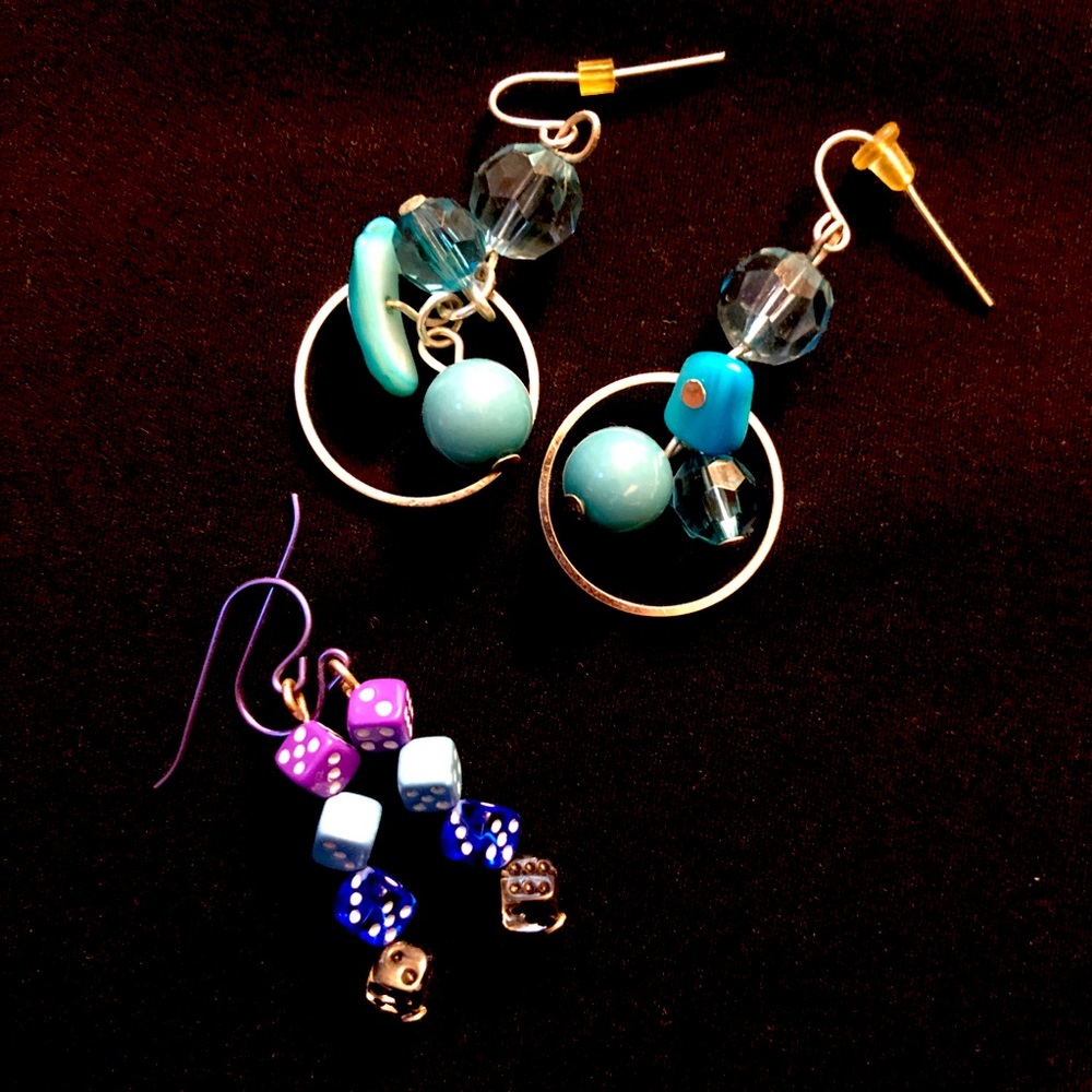 2 pair earrings: lucky dice & turquoise explosion